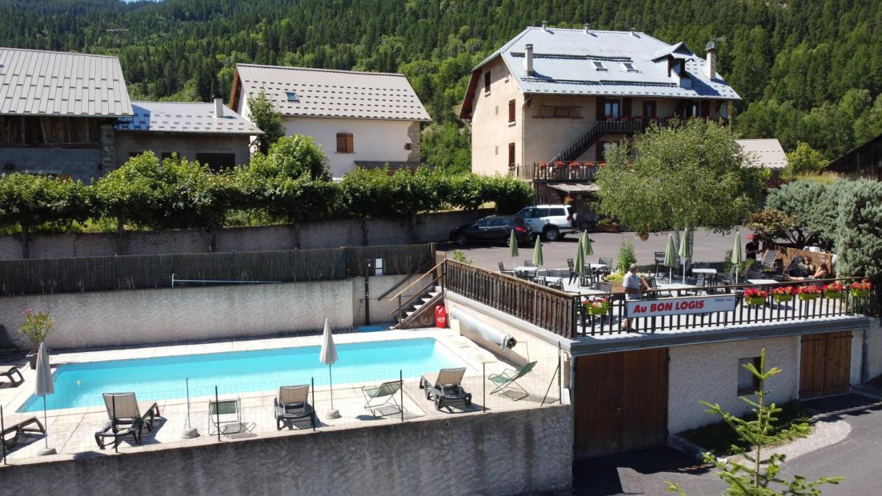 Au Bon Logis Otel Risoul Dış mekan fotoğraf
