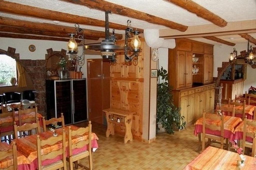 Au Bon Logis Otel Risoul Dış mekan fotoğraf